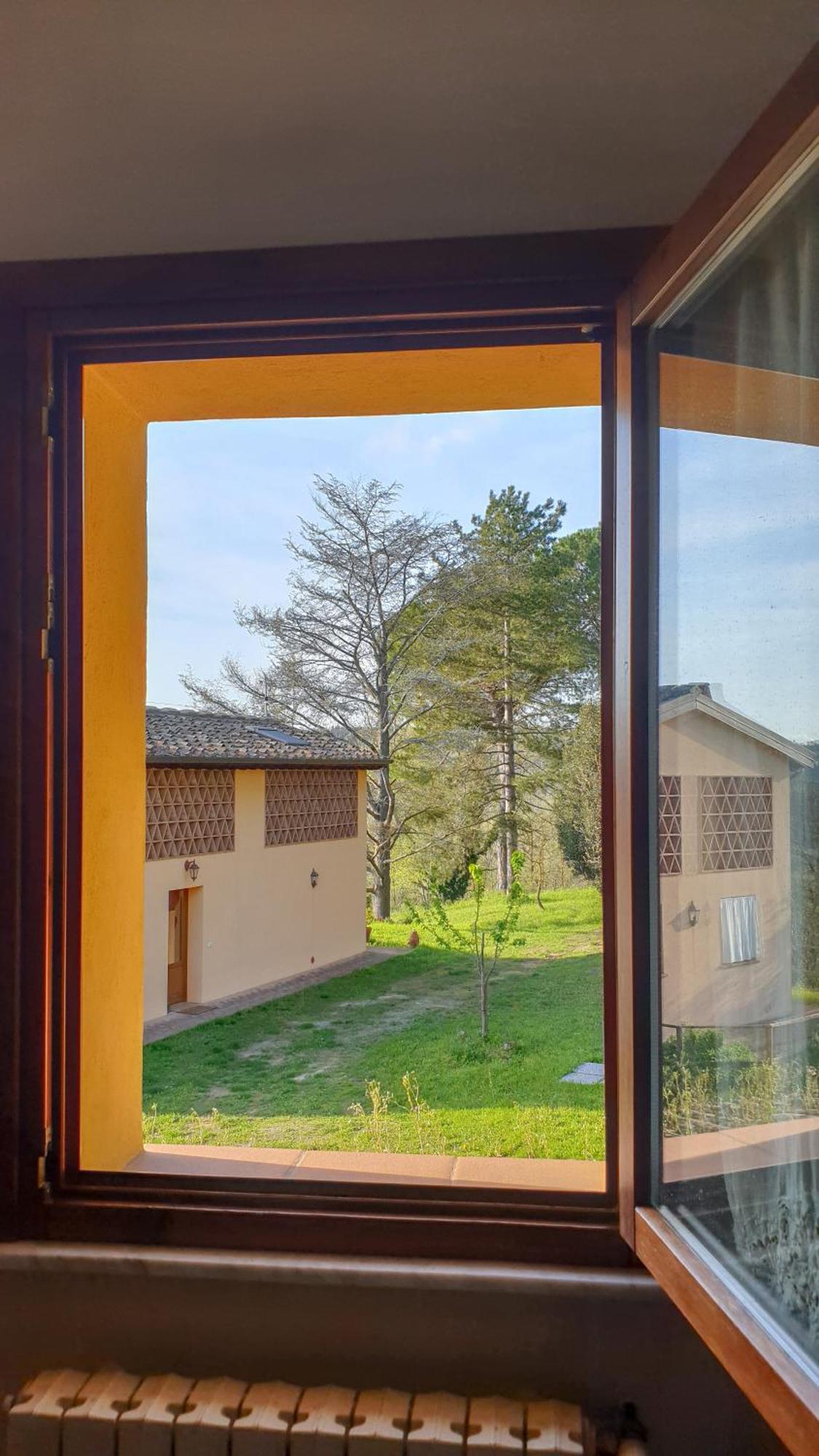 Agriturismo Podere Le Tombe Guest House Palaia Cameră foto