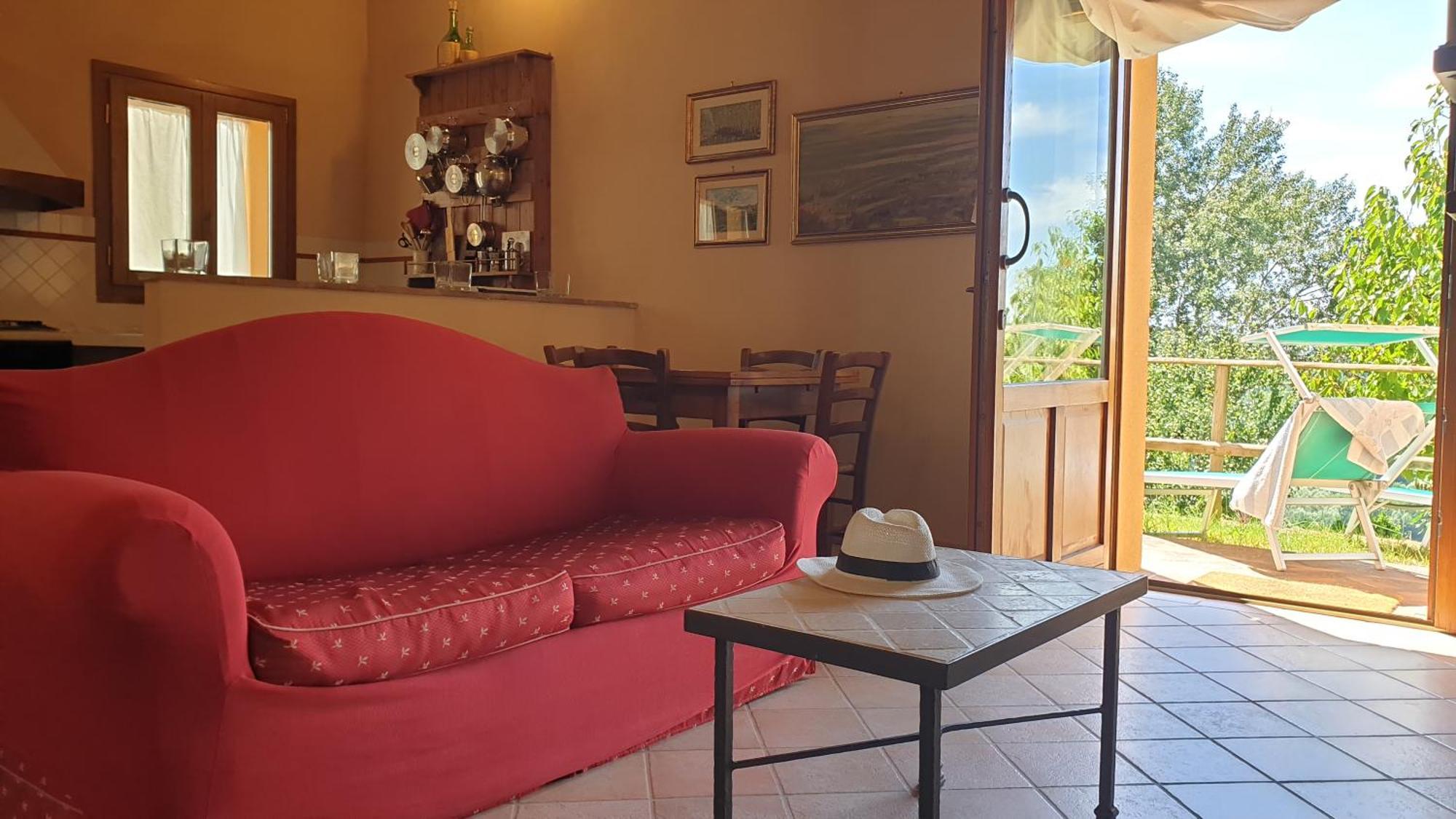 Agriturismo Podere Le Tombe Palaia Exterior foto